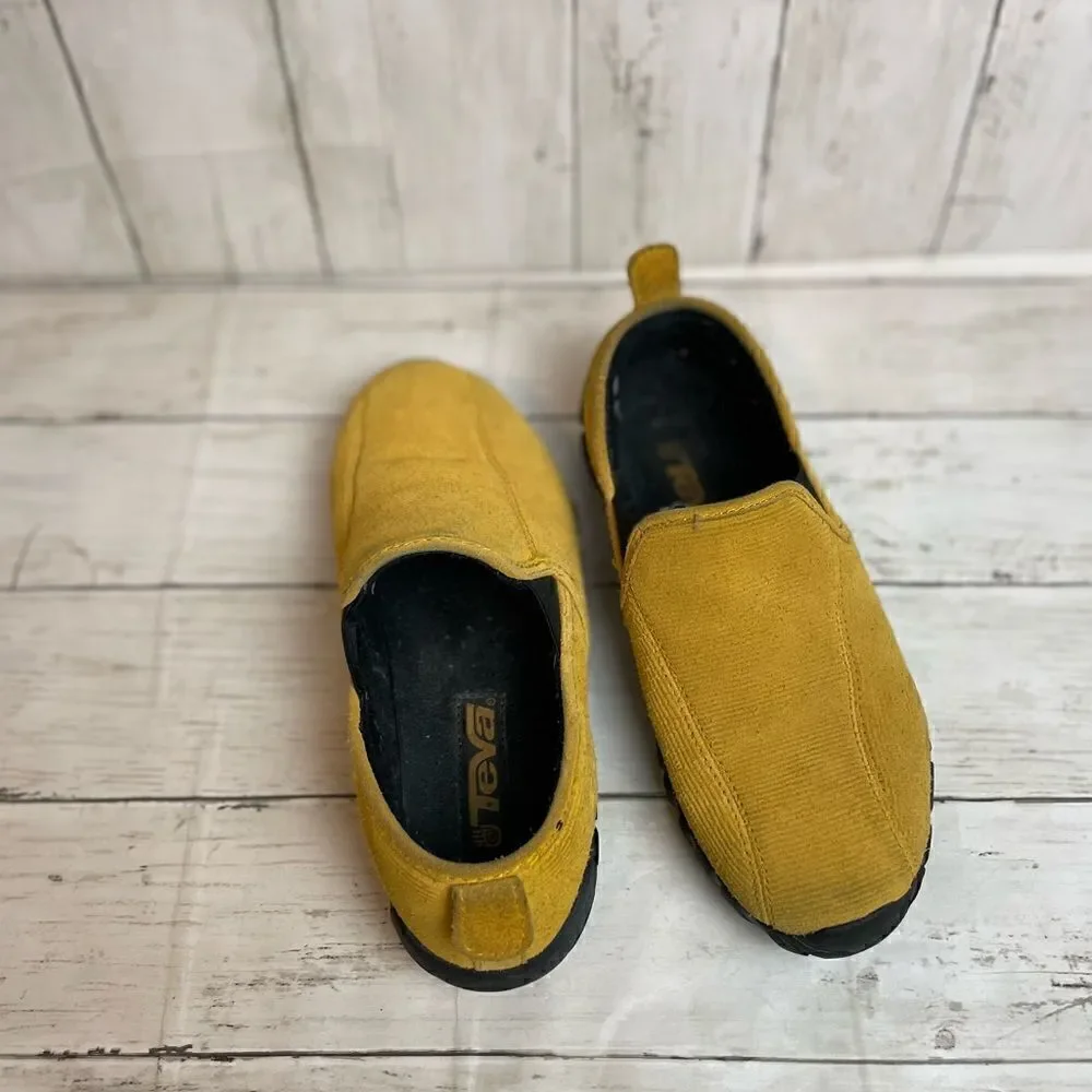 Teva Brown Soft Corduroy Men's Casual Comfort Shoes (Size US7)